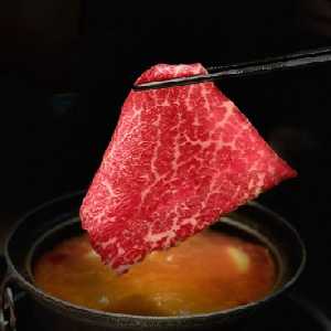 浅锅日式和牛小锅放题牛肉鲜嫩