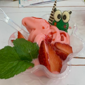 几分爱真奶冰淇淋草莓味