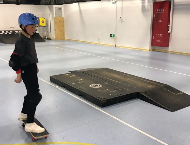 blinking 滑板school