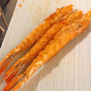 草原羊肉串烤虾