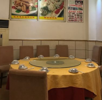 大沪饭店饭桌
