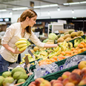 聚鲜园生鲜超市水果区