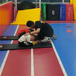 阿尔法青少年体适能搏击训练中心培训