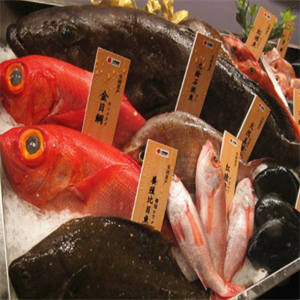 长崎鲜鱼市场海鲜