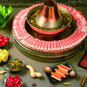 劉老表铜锅涮肉食材新鲜