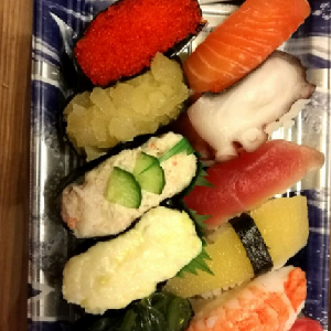 清田屋寿司蛤寿司