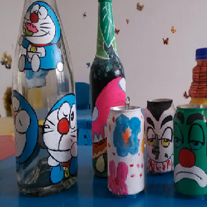 现代联合艺术中心瓶子影像