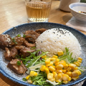 喜米食堂日韩料理牛肉饭