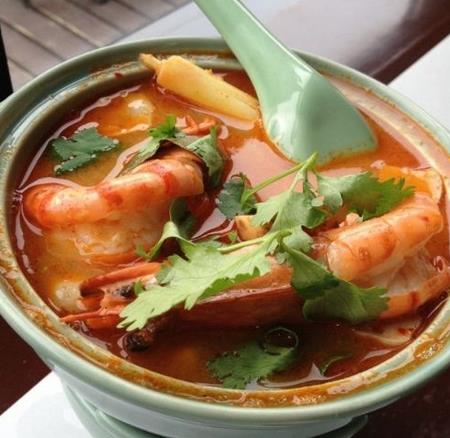 越河东南亚料理鲜虾