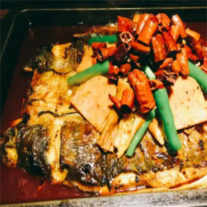 北仑银泰香锅烤鱼