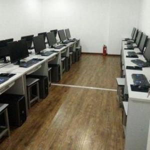 思诺国际IT教育中心