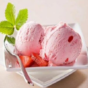 冰雪黄后冰淇淋草莓味