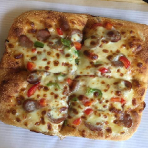 Pizza 4U披萨牛肉披萨