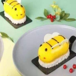 三只蜜蜂蛋糕美味