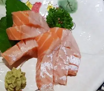雪月花日本料理三文鱼