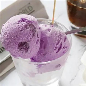 米粒冰淇淋蓝莓