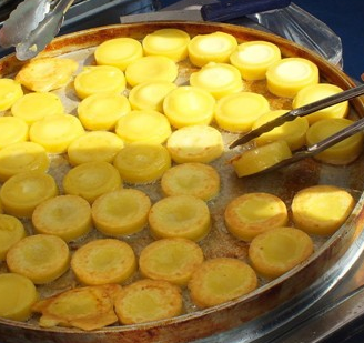 传统石磨鲜玉米饼