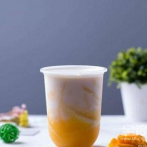 02鲜榨果汁芒果汁