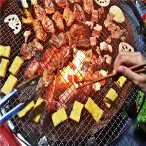 韩式铁板烤肉香喷喷