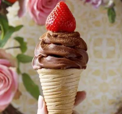悠果冰淇淋甜品爽滑