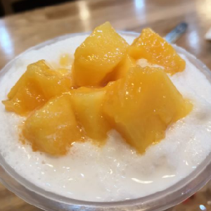 芒可甜品店芒果酸奶