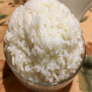 米饭炒菜白米饭