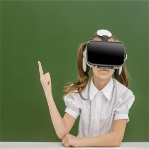 VR创客学院好用