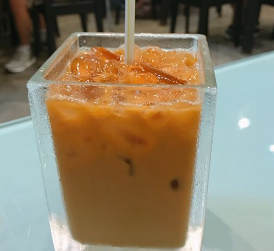 老挝泰式奶茶美味