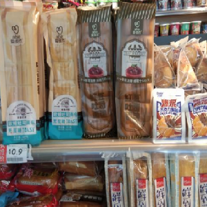 莱特卖超市面包