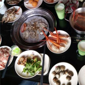 九焱海鲜韩式烤肉自助餐美味
