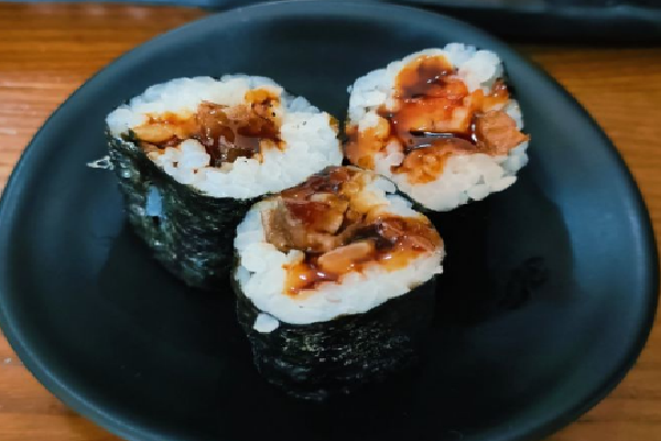 伊多米寿司特色