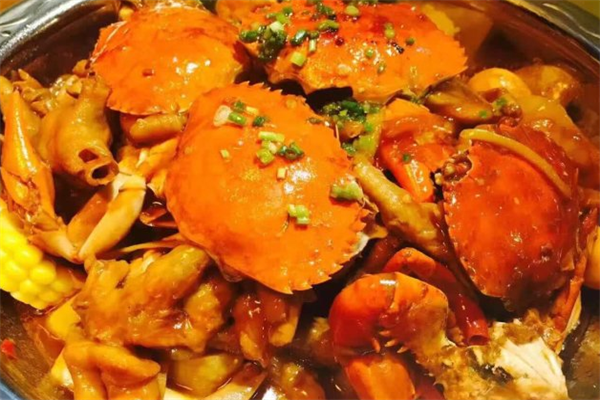 蟹塘肉蟹煲风味