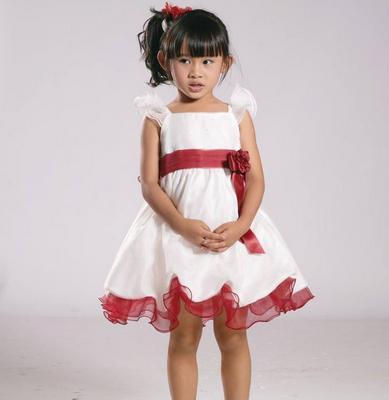 国际童装连衣裙