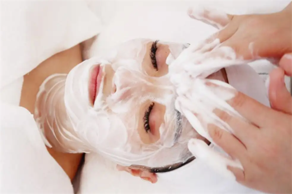 肌遇皮肤管理洗脸
