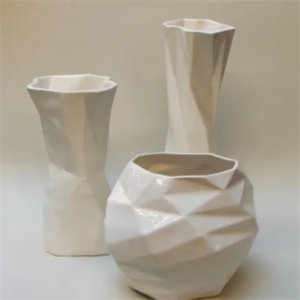 宝来陶瓷花瓶