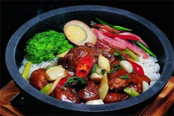 湘厨瓦煲饭红烧肉