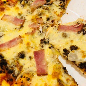 绿里披萨
