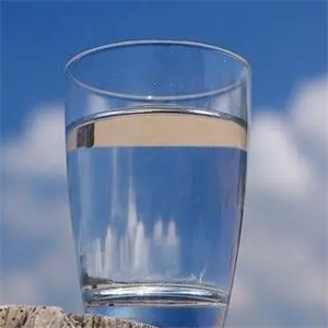 国水RoyalSpring玻璃杯