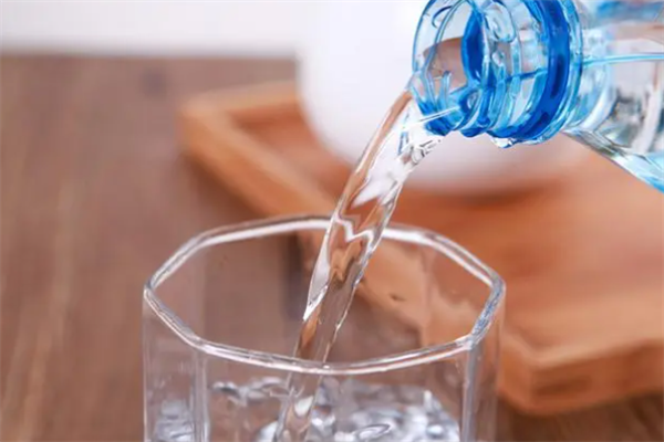 国水RoyalSpring饮用水