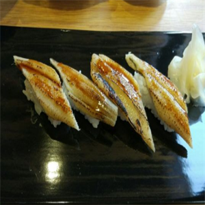 川石和鳗炙寿司