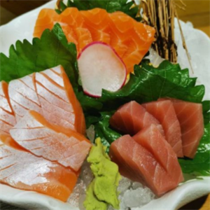 大崎日本料理三文鱼
