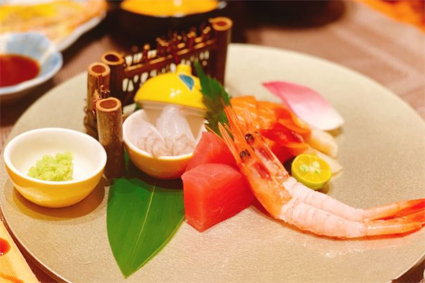 乾山日本料理虾