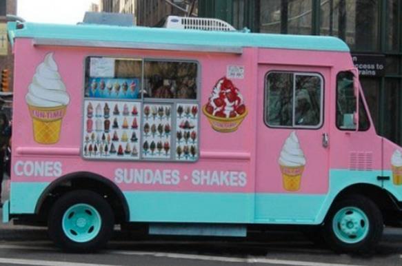 流动冰淇淋车
