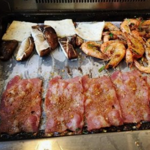 韩国纸上烤肉自助餐口碑