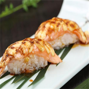 鱼神日本料理美味