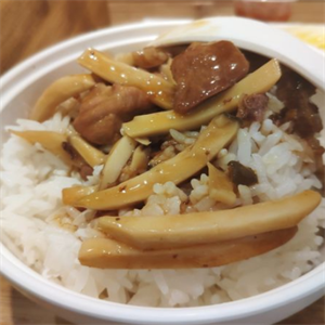 鲍汁排骨饭米饭香糯