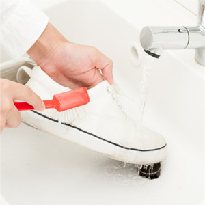 鐺鐺洗鞋技術