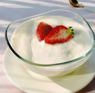 氪20草莓酸奶