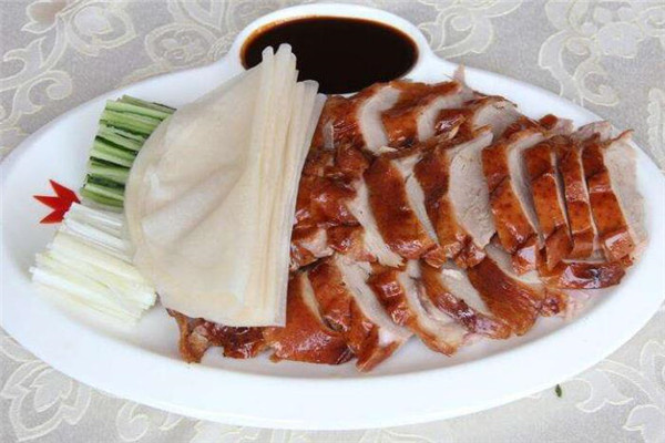 鸭工坊北京烤鸭美味