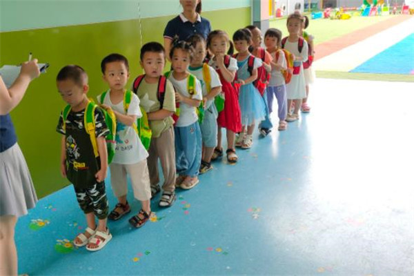 神童幼儿园服务